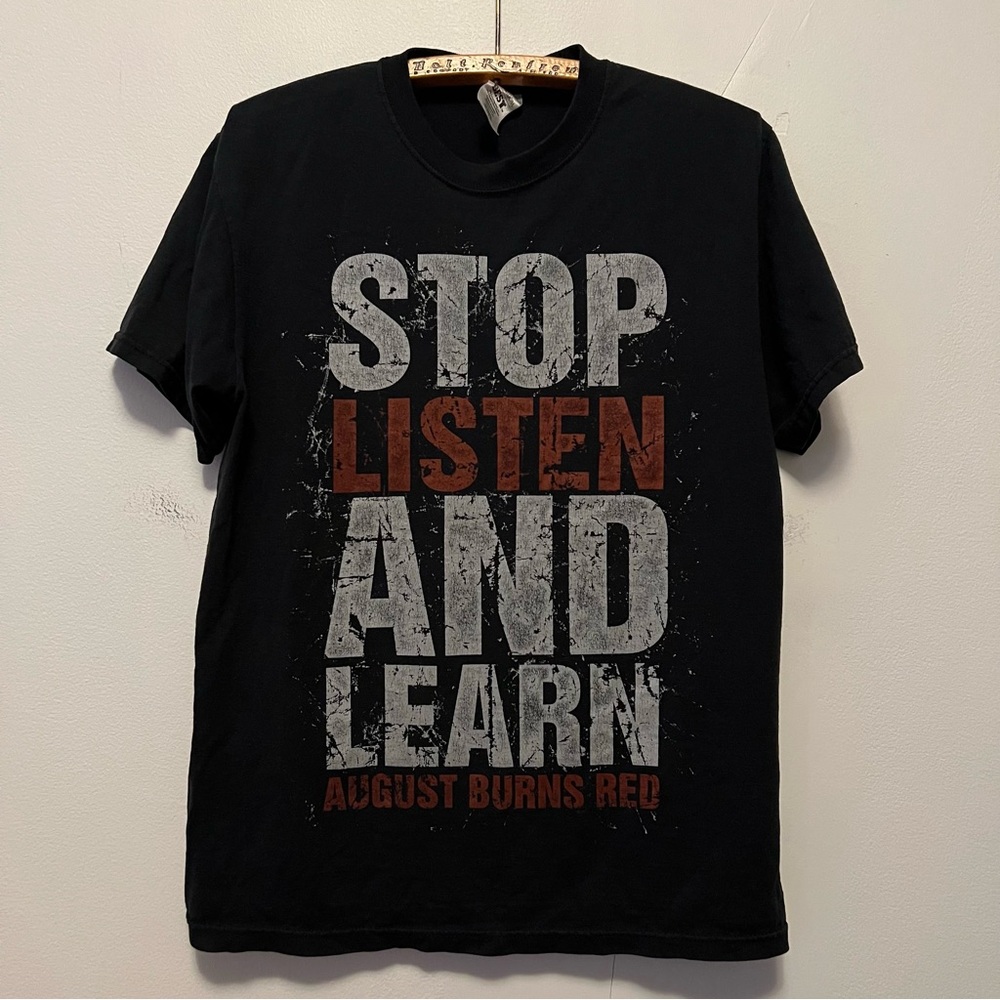 August Burns Red Stop Listen and‎ Learn Band Graphic T-Shirt Size Medium
